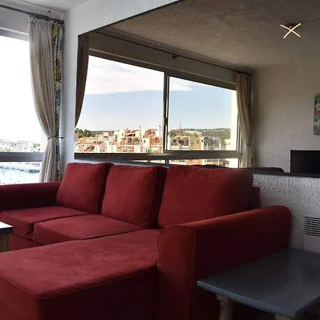 3 Pieces Gn380-c67 Apartment *