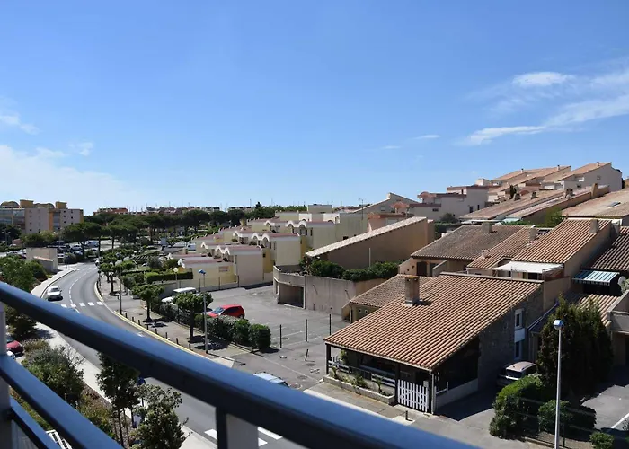 Evasion Sur Le Port De - Gn380-c67 *